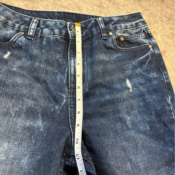 Harley-Davidson Cuffed and Cropped Jeans. Size 29. - Picture 15 of 15